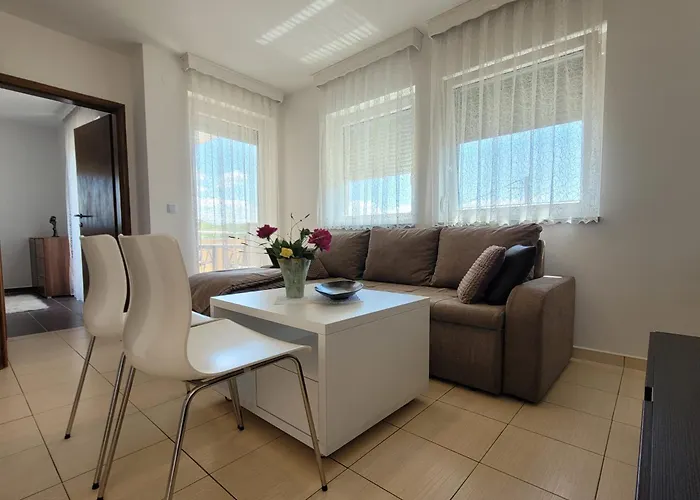 Dani Apartman