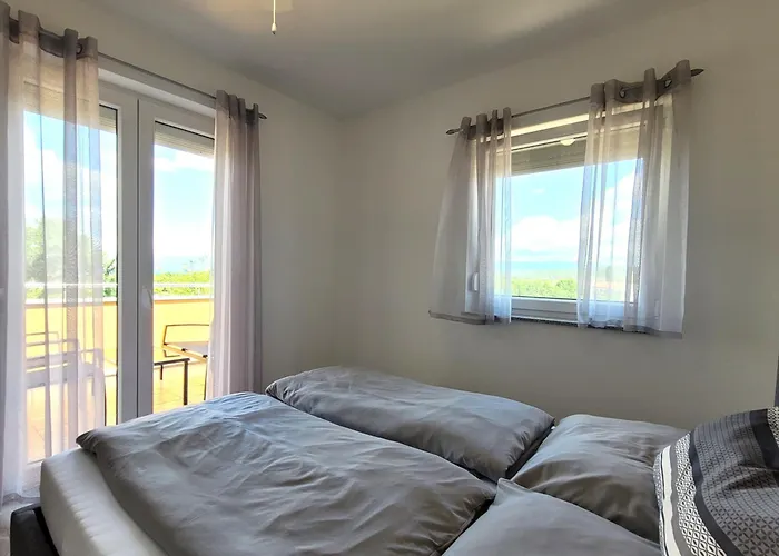 Dani Apartman *
