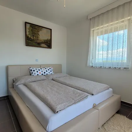 Dani Apartamento Sveti Anton (Krk)